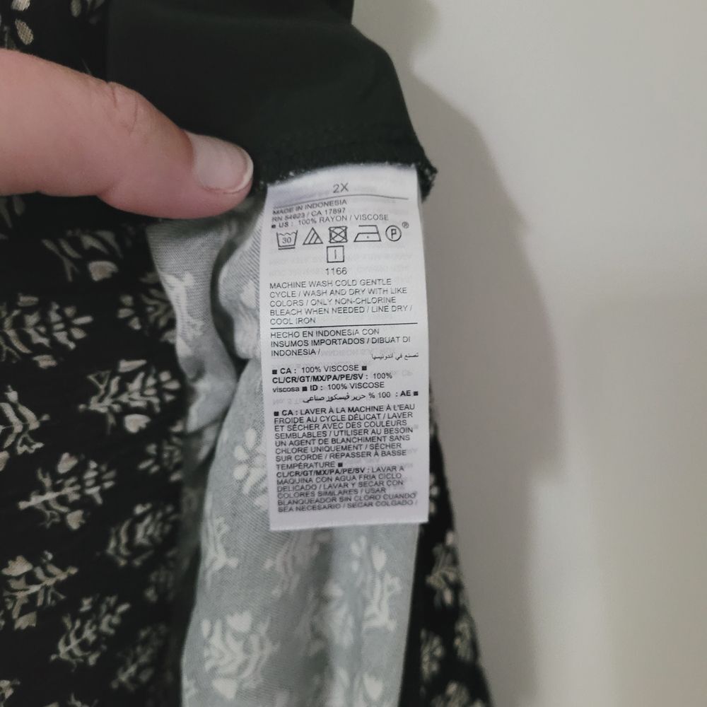 Old Navy Printed Pull On Shorts Size 2X - Picture 2 of 8